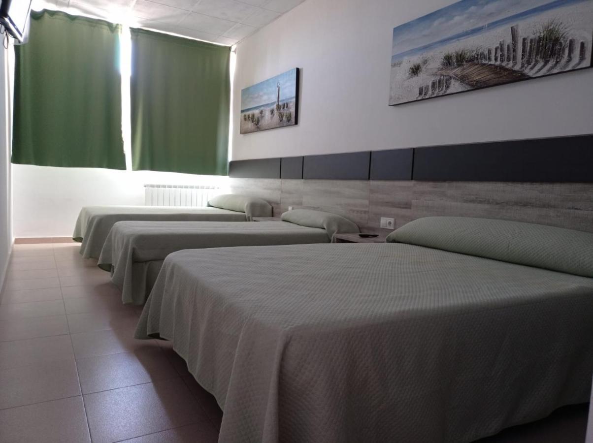 Hostal Brin Monreal del Campo Extérieur photo