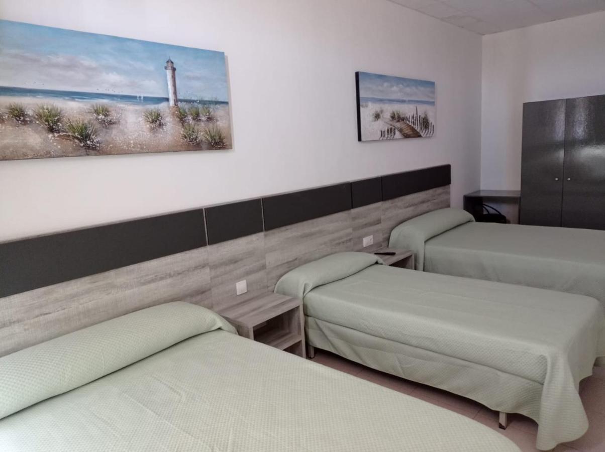 Hostal Brin Monreal del Campo Extérieur photo